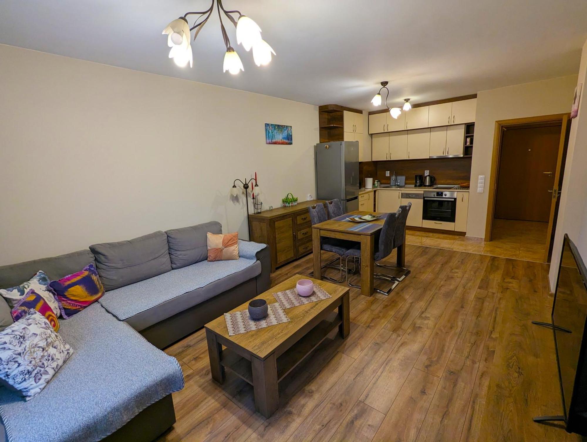 Business And Leisure Apartments In Mladost 2 With Free Garage Sofia Exterior foto