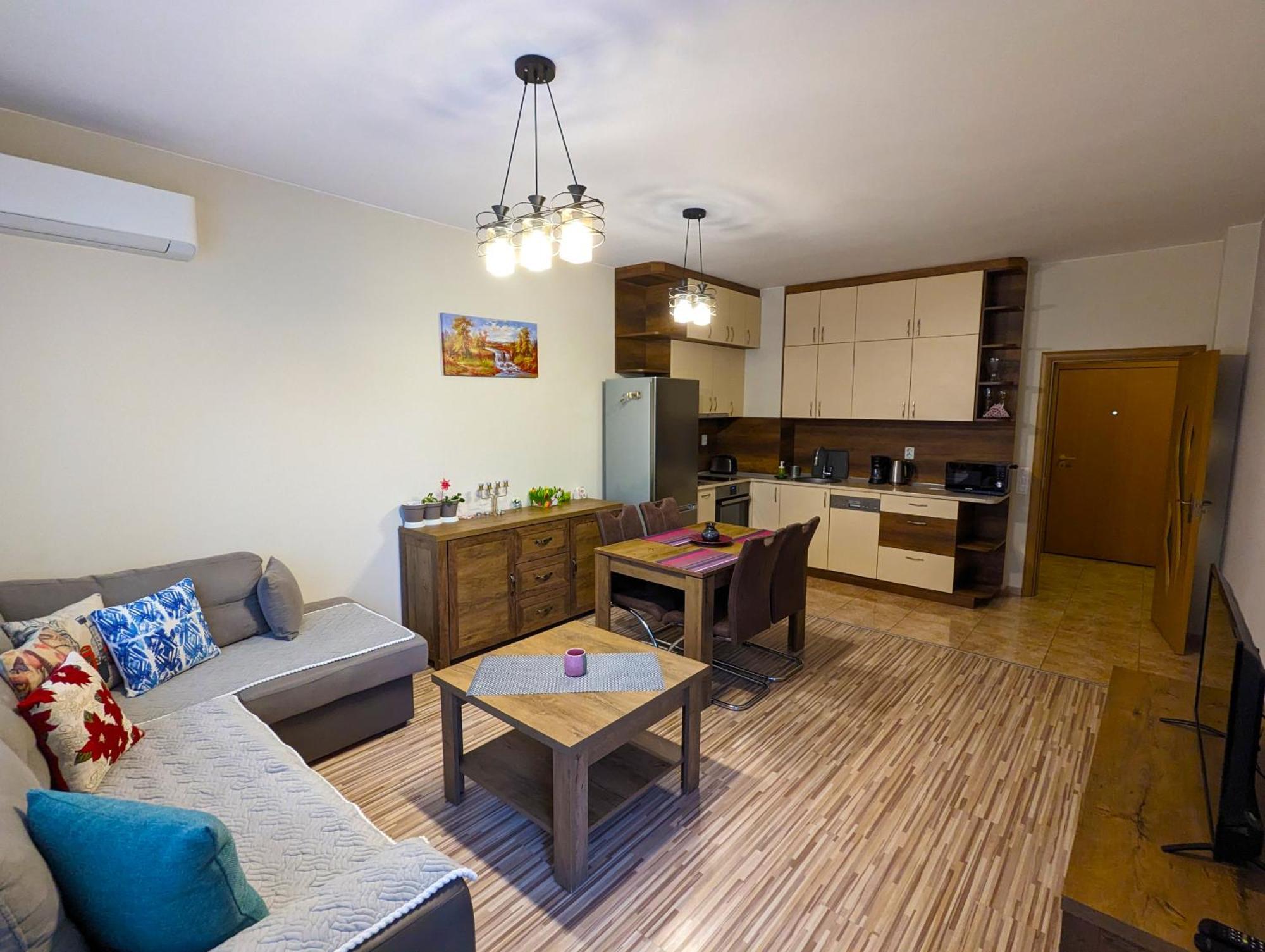 Business And Leisure Apartments In Mladost 2 With Free Garage Sofia Exterior foto