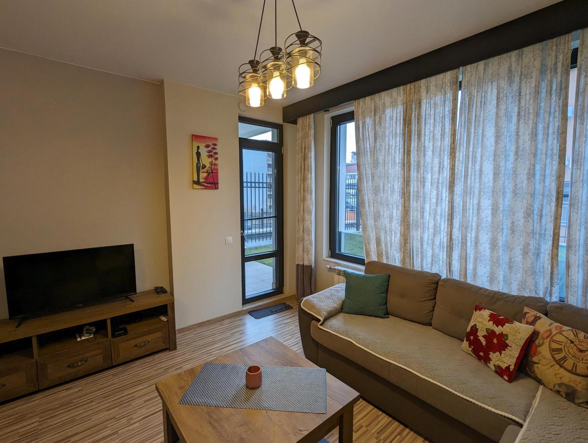 Business And Leisure Apartments In Mladost 2 With Free Garage Sofia Exterior foto