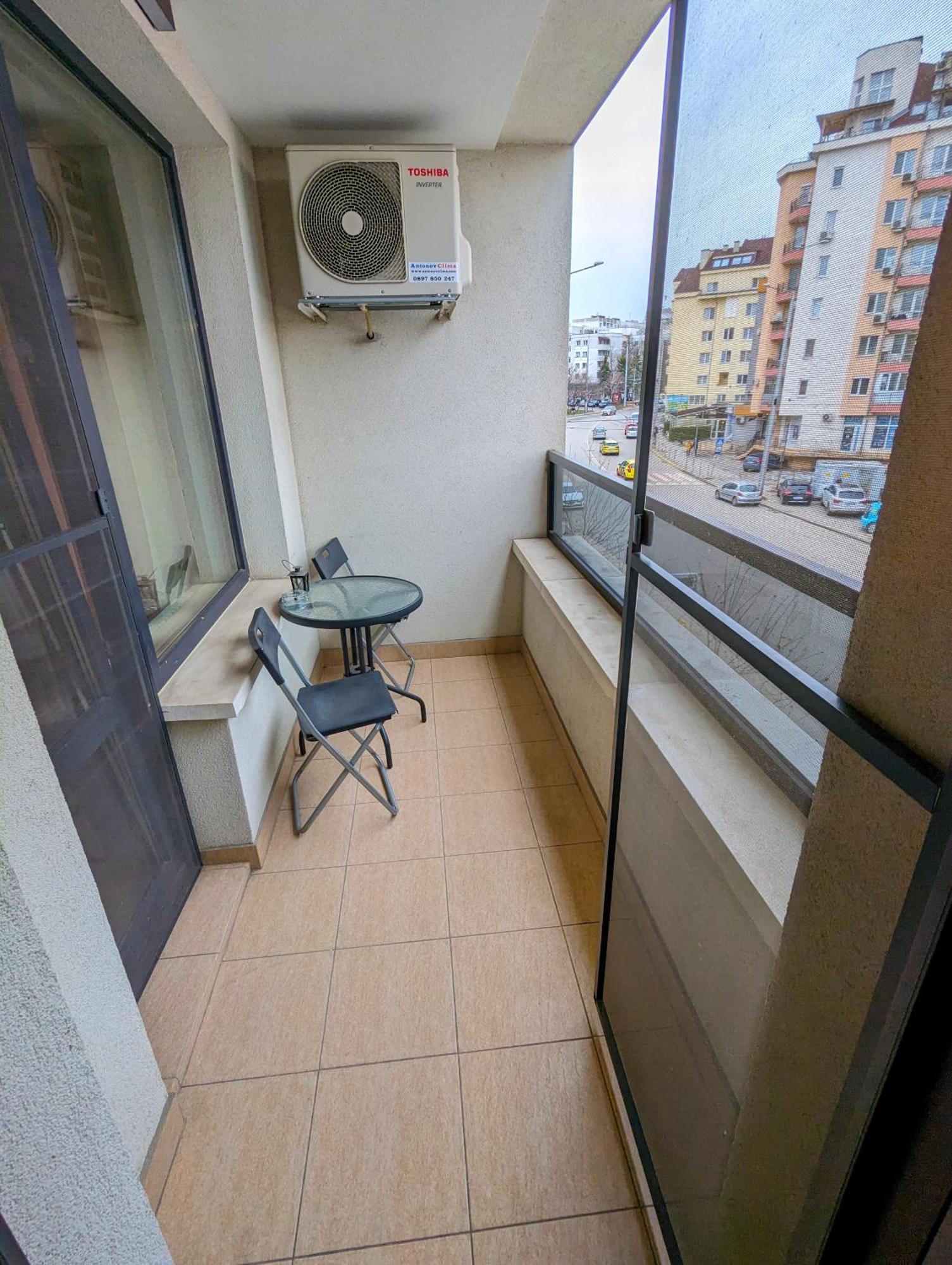 Business And Leisure Apartments In Mladost 2 With Free Garage Sofia Exterior foto