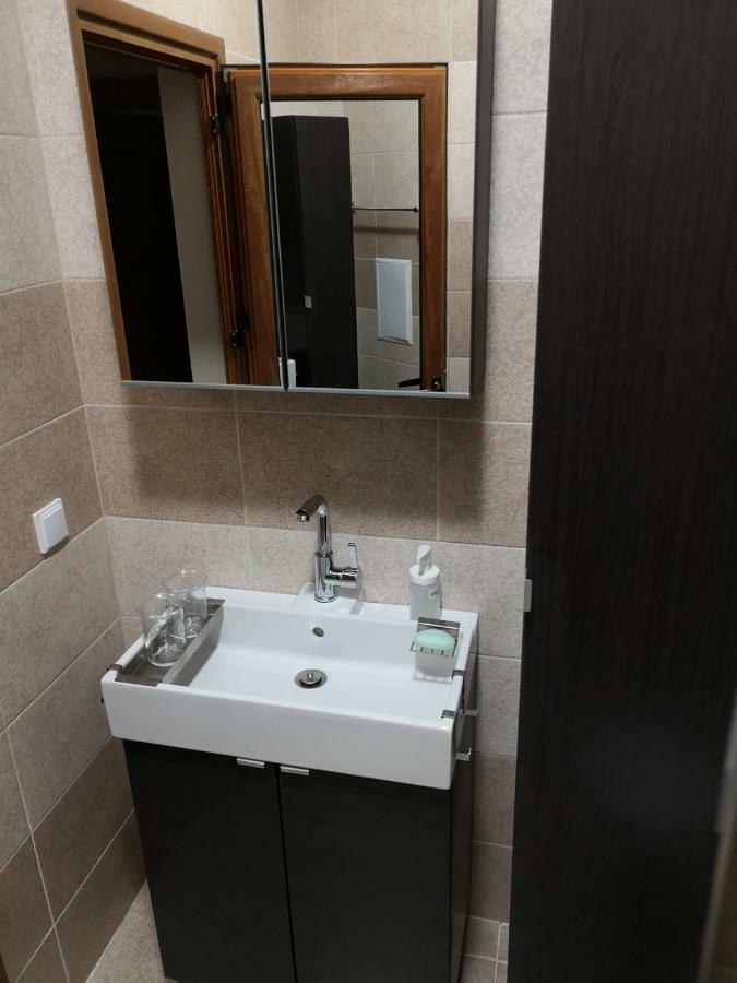 Business And Leisure Apartments In Mladost 2 With Free Garage Sofia Exterior foto